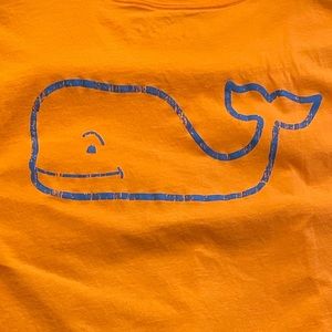 Vineyard Vines t-shirt size L